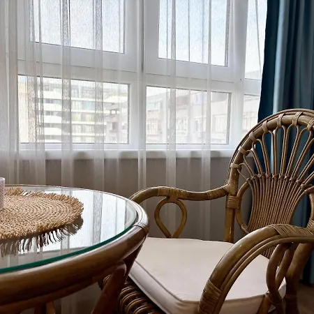 Апартамент Pearl - Bright 2br